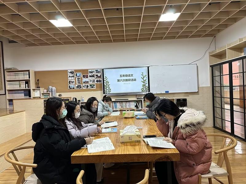 38e2b8f6-9112-469b-ad39-33c1bb413818.jpg 38e2b8f6-9112-469b-ad39-33c1bb413818.jpg