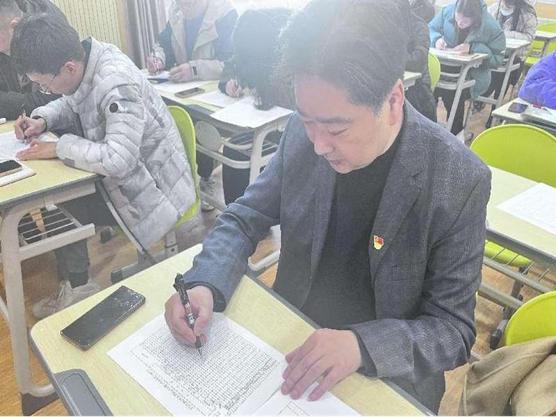 图片2.jpg 图片2.jpg