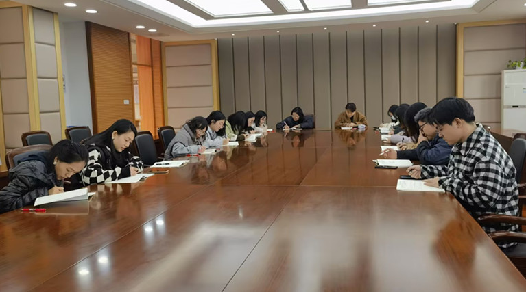 a86da72fc57fe3e083503cdf960313e9.jpg a86da72fc57fe3e083503cdf960313e9.jpg